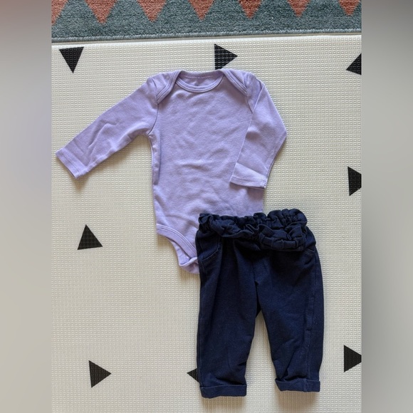 Okie Dokie|Baby girl pastel Purple Long Sleeve Onesie and jeggings outfit•••6M - Picture 1 of 5